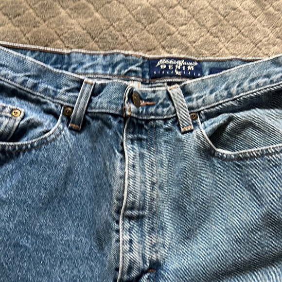 Men’s Eddie Bauer jeans - Picture 1 of 3
